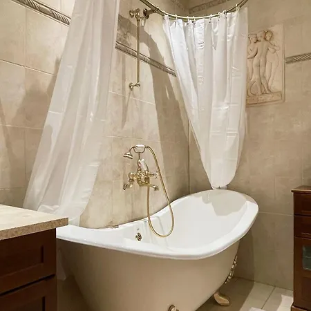 Apartamento Classy In Good Neighbourhood Riga