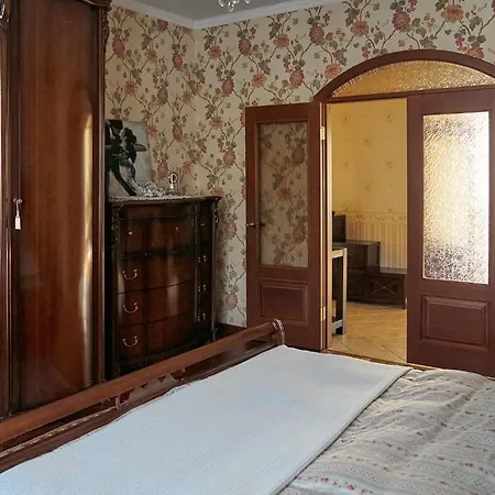 Classy In Good Neighbourhood Apartamento Riga