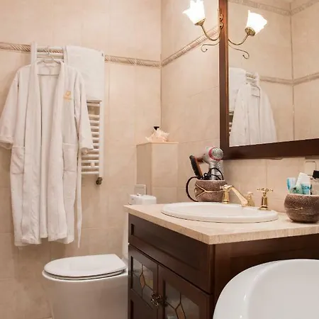 Classy In Good Neighbourhood Riga