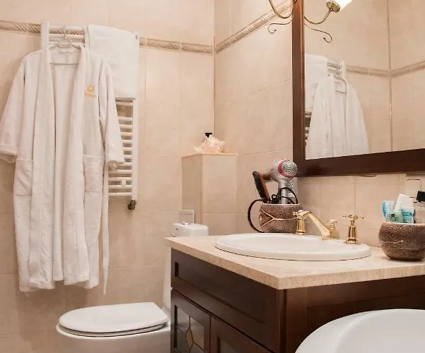 Classy In Good Neighbourhood Riga